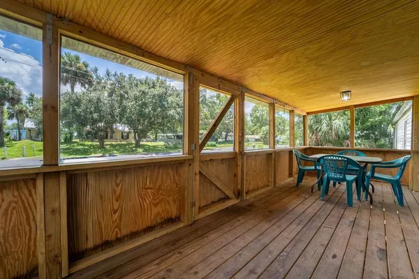 $170,000 | 24031 Armadillo Road, Astor, FL 32102