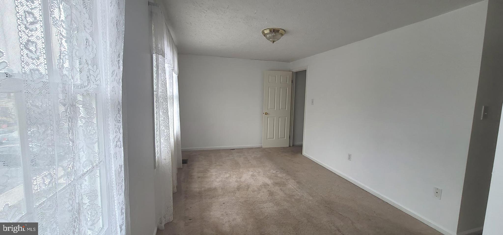 11038 Outpost Drive North Potomac, MD 20878 - Photo 13 of 39 master bedroom