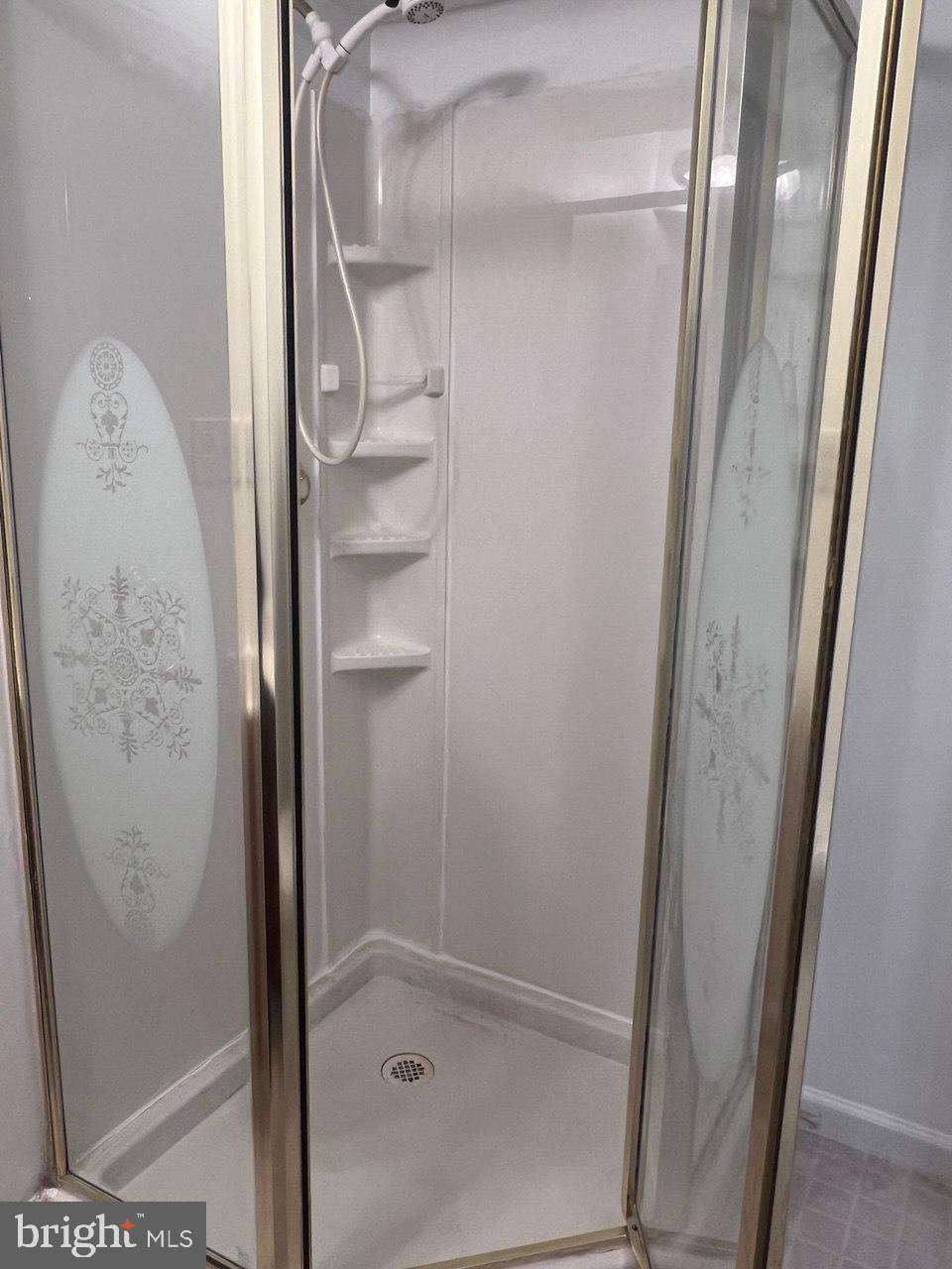 11038 Outpost Drive North Potomac, MD 20878 - Photo 26 of 39 basement full bathroom