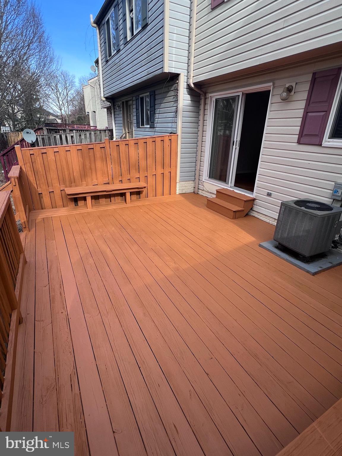 11038 Outpost Drive North Potomac, MD 20878 - Photo 31 of 39 Back deck