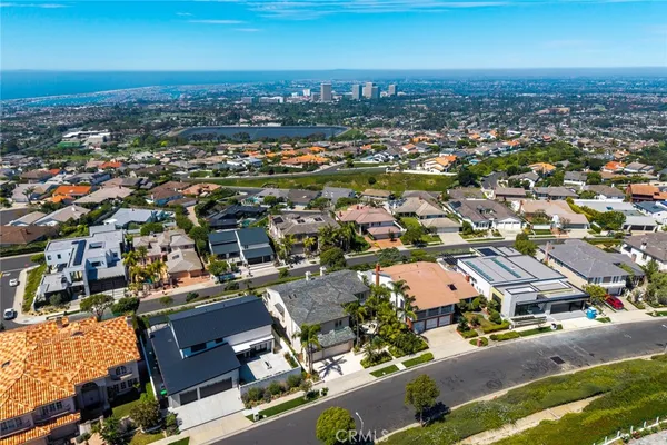 $22,000 | 49 Cambria Drive, Corona del Mar, CA 92625