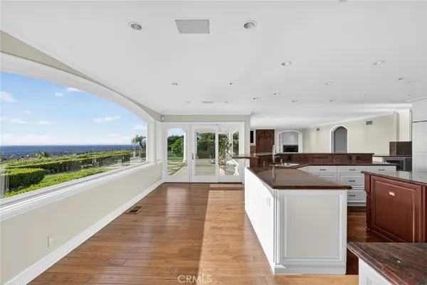 $22,000 | 49 Cambria Drive, Corona del Mar, CA 92625