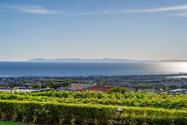 $22,000 | 49 Cambria Drive, Corona del Mar, CA 92625