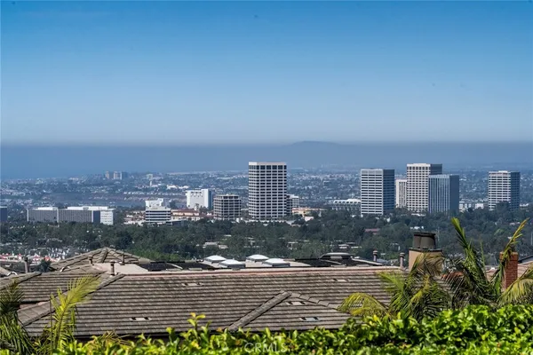 $22,000 | 49 Cambria Drive, Corona del Mar, CA 92625