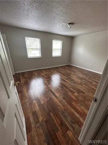 $999,000 | 3055 McKinley Parkway, Hamburg, NY 14219