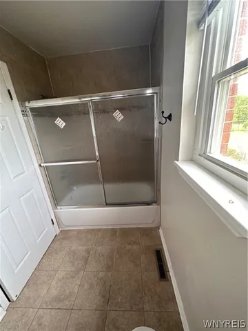 $999,000 | 3055 McKinley Parkway, Hamburg, NY 14219