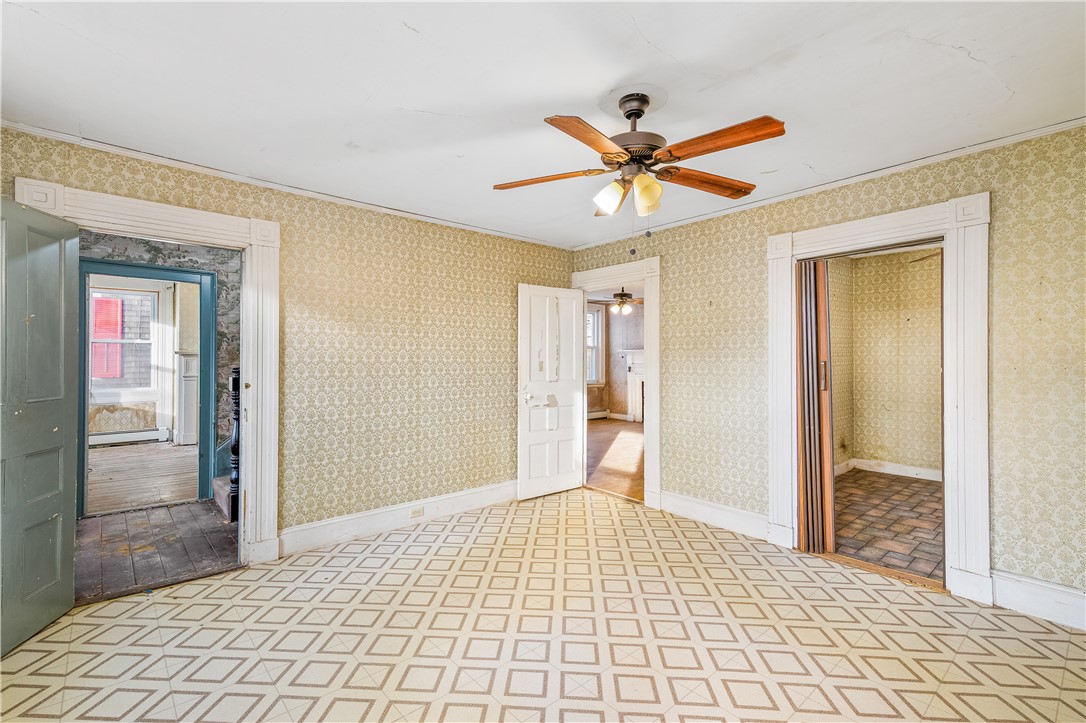 694 Hope Street Bristol, RI 02809 - Photo 8 of 32