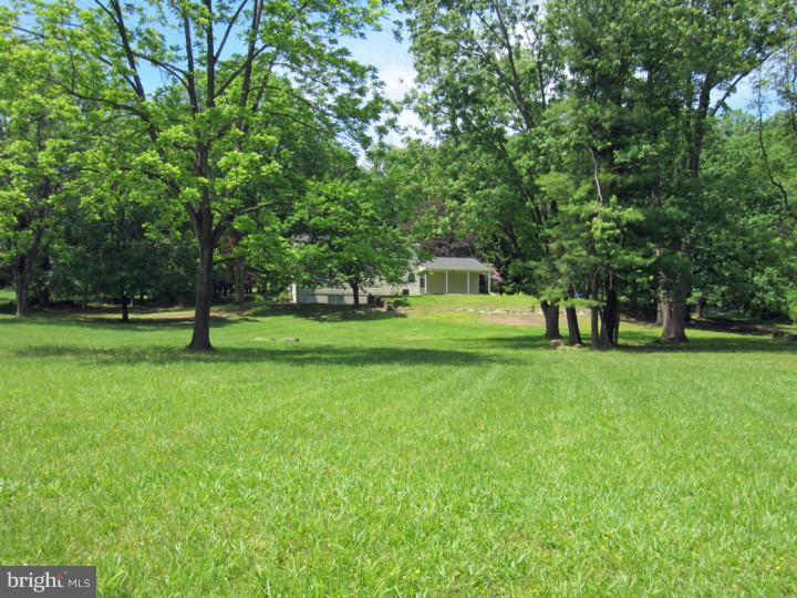 6718 Phillips Mill Road New Hope, PA 18938 - Photo 3 of 17 Exterior Back