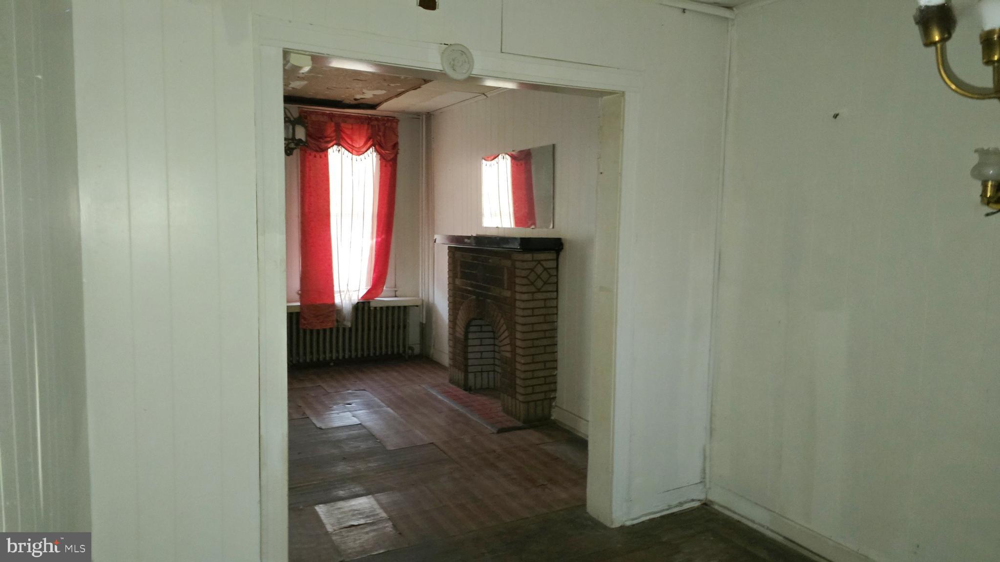 2308 Robb Street Baltimore, MD 21218 - Photo 6 of 23 Dining room