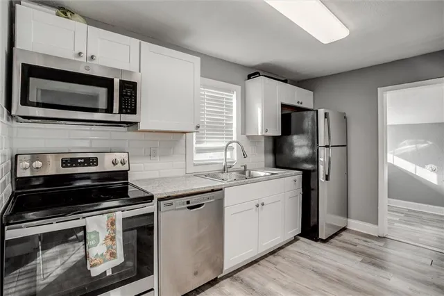 $170,000 | 1612 South Harris Avenue, Independence, MO 64052