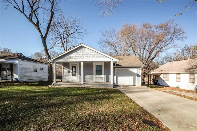 $170,000 | 1612 South Harris Avenue, Independence, MO 64052