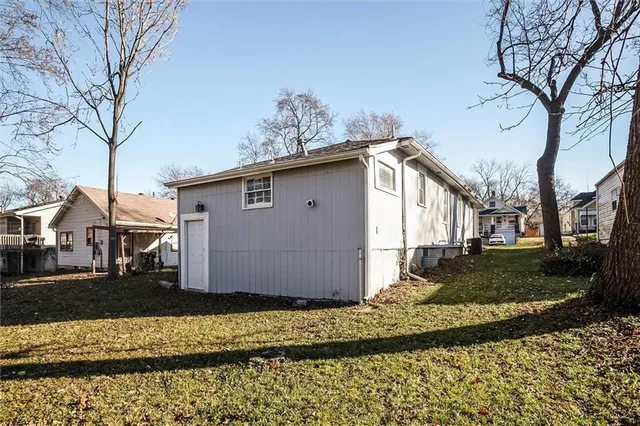 $170,000 | 1612 South Harris Avenue, Independence, MO 64052