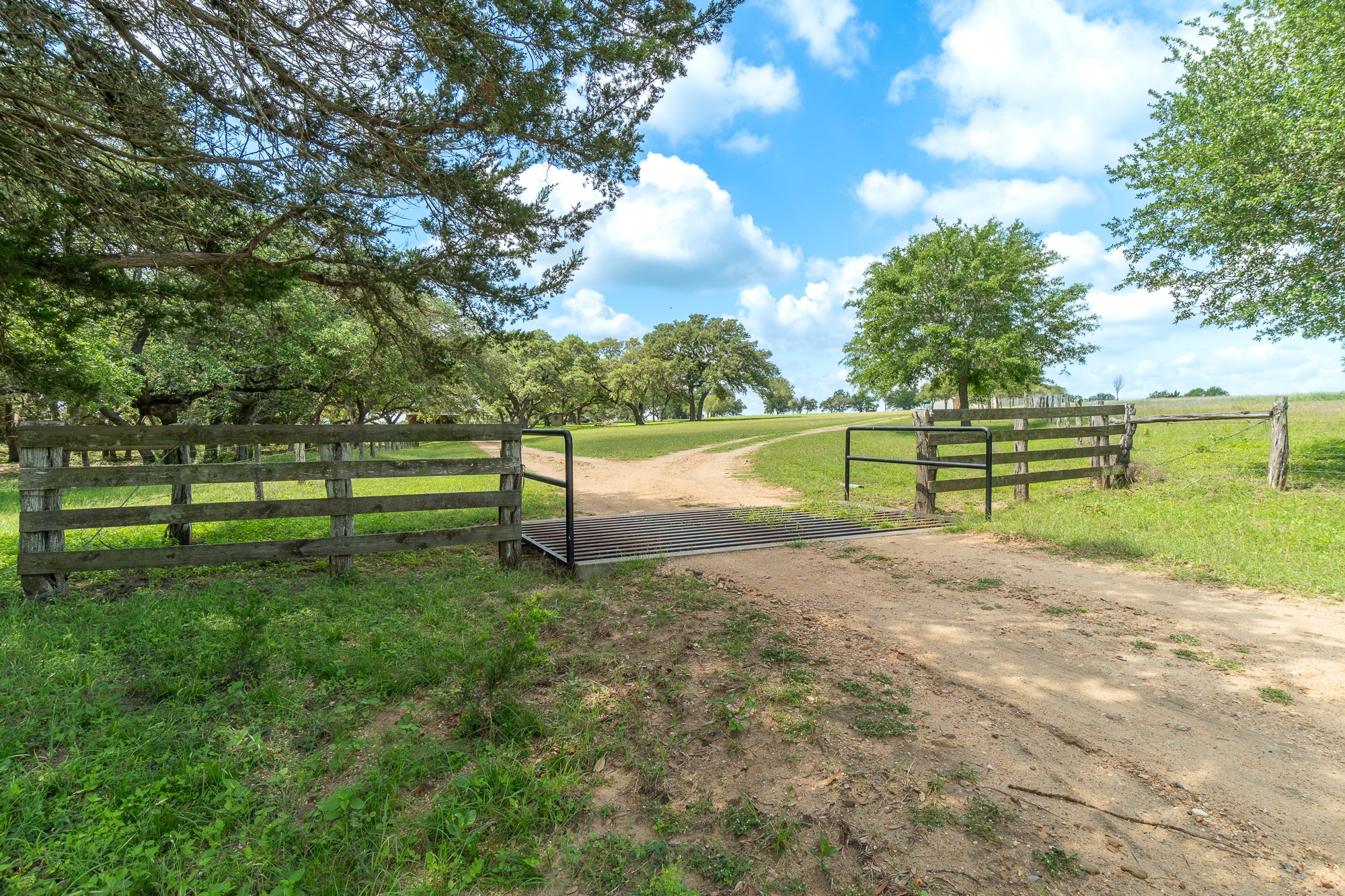 5018 Wolters Road Schulenburg, TX 78956 - Photo 7 of 39 a view of park