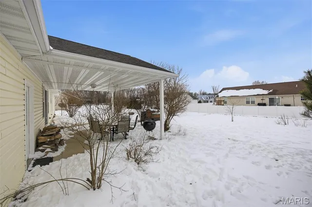 $285,000 | 129 Jefferson Drive, Breese, IL 62230