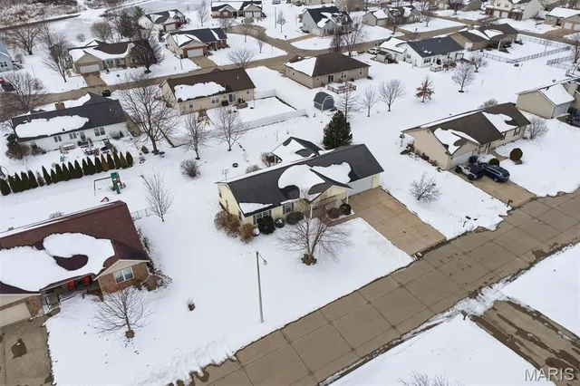 $285,000 | 129 Jefferson Drive, Breese, IL 62230