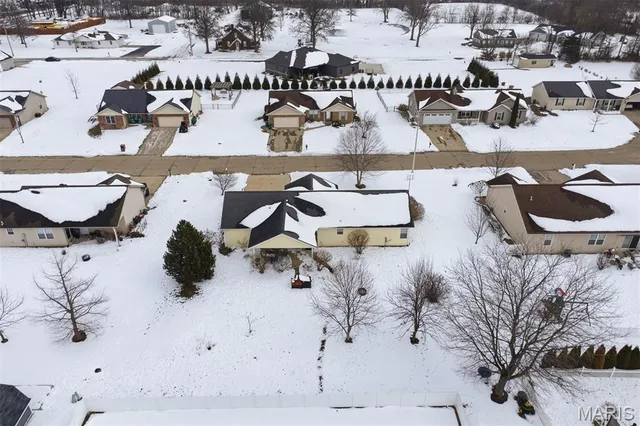 $285,000 | 129 Jefferson Drive, Breese, IL 62230