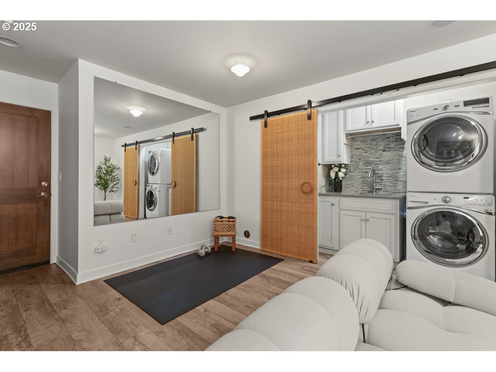 1684 Northwest Riverscape Street Portland, OR 97209 - Photo 39 of 47 Gallery Image 39