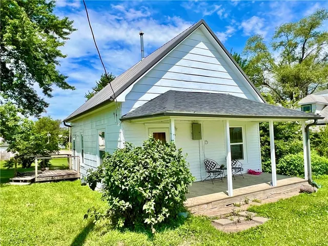 $51,500 | 14364 North Bay Street, Mercer, MO 64661