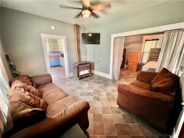 $51,500 | 14364 North Bay Street, Mercer, MO 64661