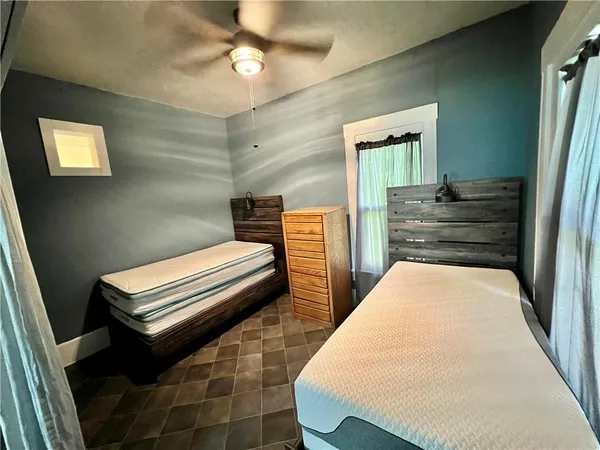 $51,500 | 14364 North Bay Street, Mercer, MO 64661
