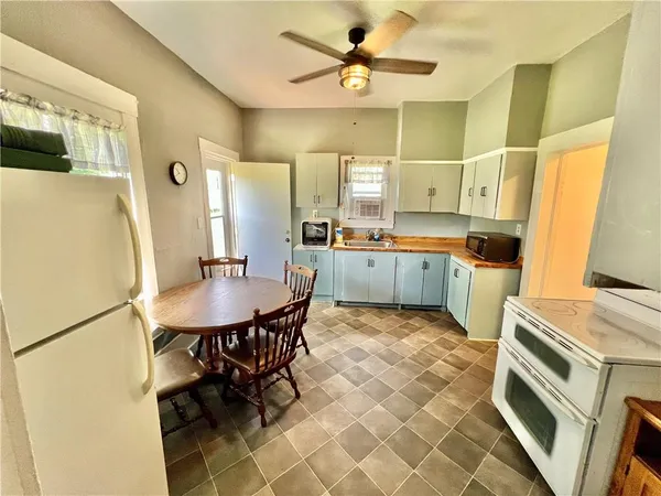 $51,500 | 14364 North Bay Street, Mercer, MO 64661