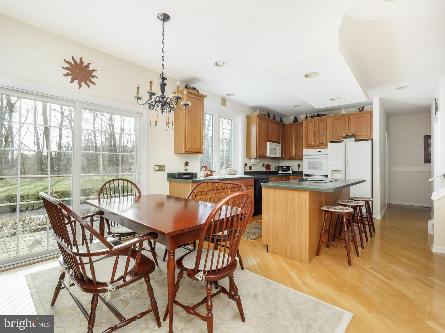 8 Eagleton Farm Road Newtown, PA 18940 - Photo 12 of 46 Kitchen