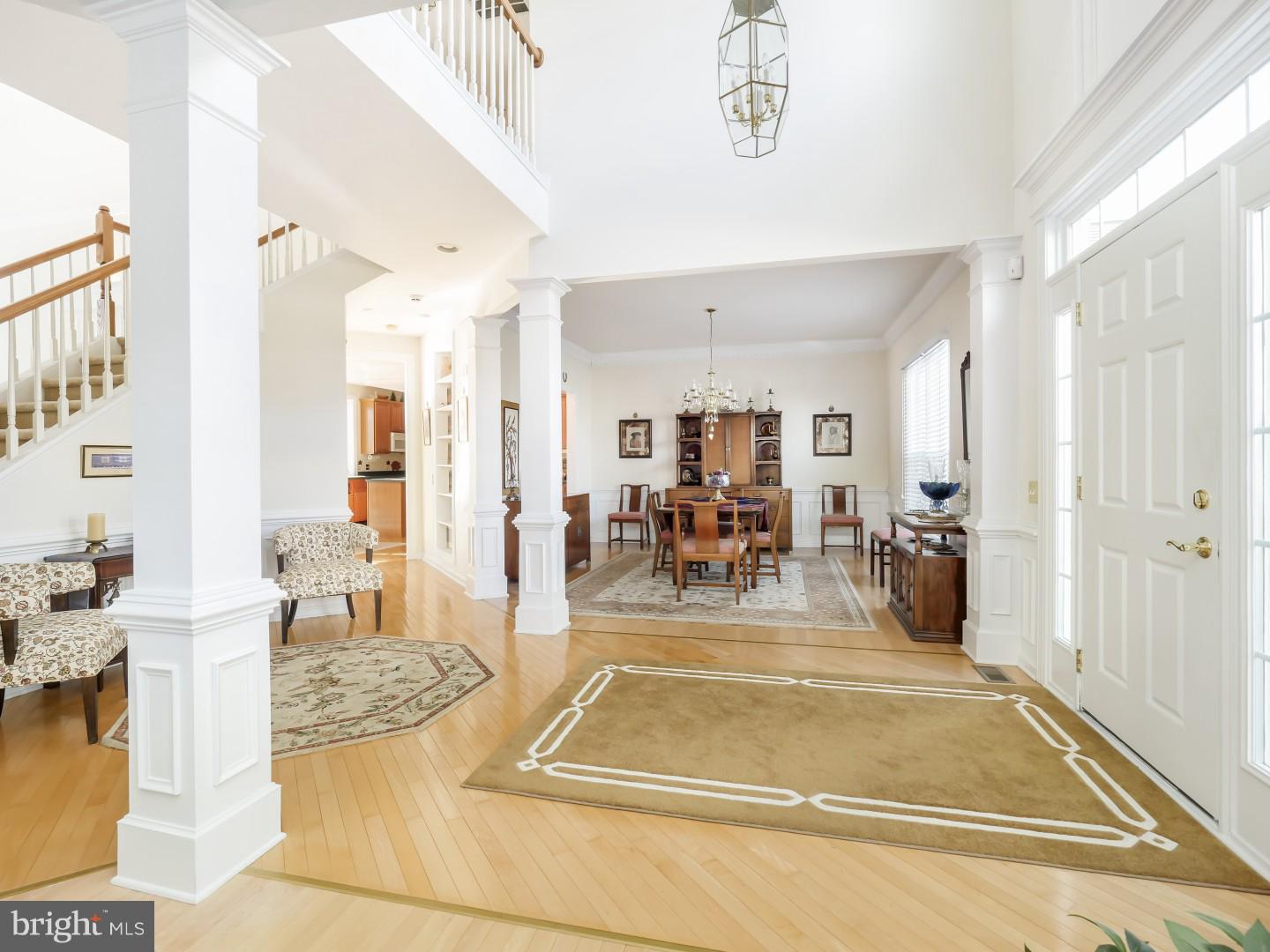 8 Eagleton Farm Road Newtown, PA 18940 - Photo 3 of 46 Foyer