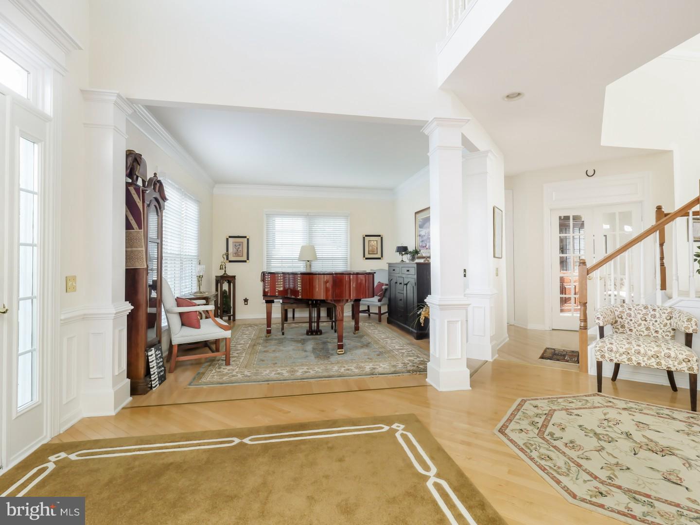 8 Eagleton Farm Road Newtown, PA 18940 - Photo 4 of 46 Living Room
