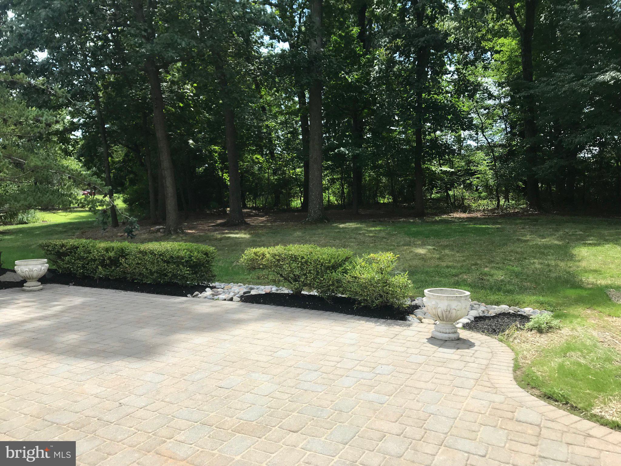 8 Eagleton Farm Road Newtown, PA 18940 - Photo 37 of 46 Patio