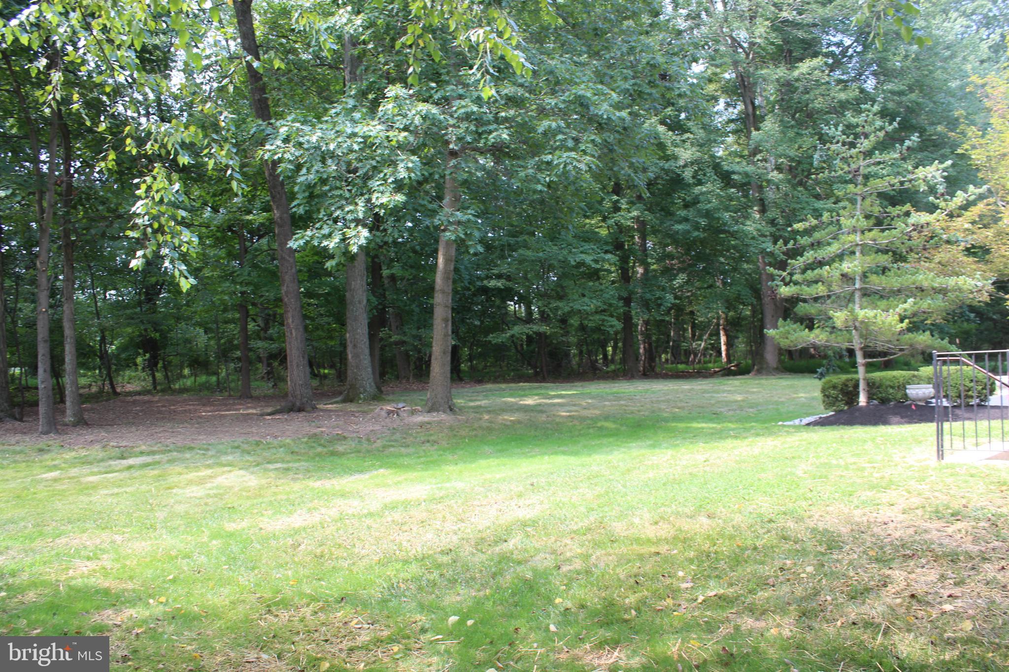 8 Eagleton Farm Road Newtown, PA 18940 - Photo 42 of 46 Backyard