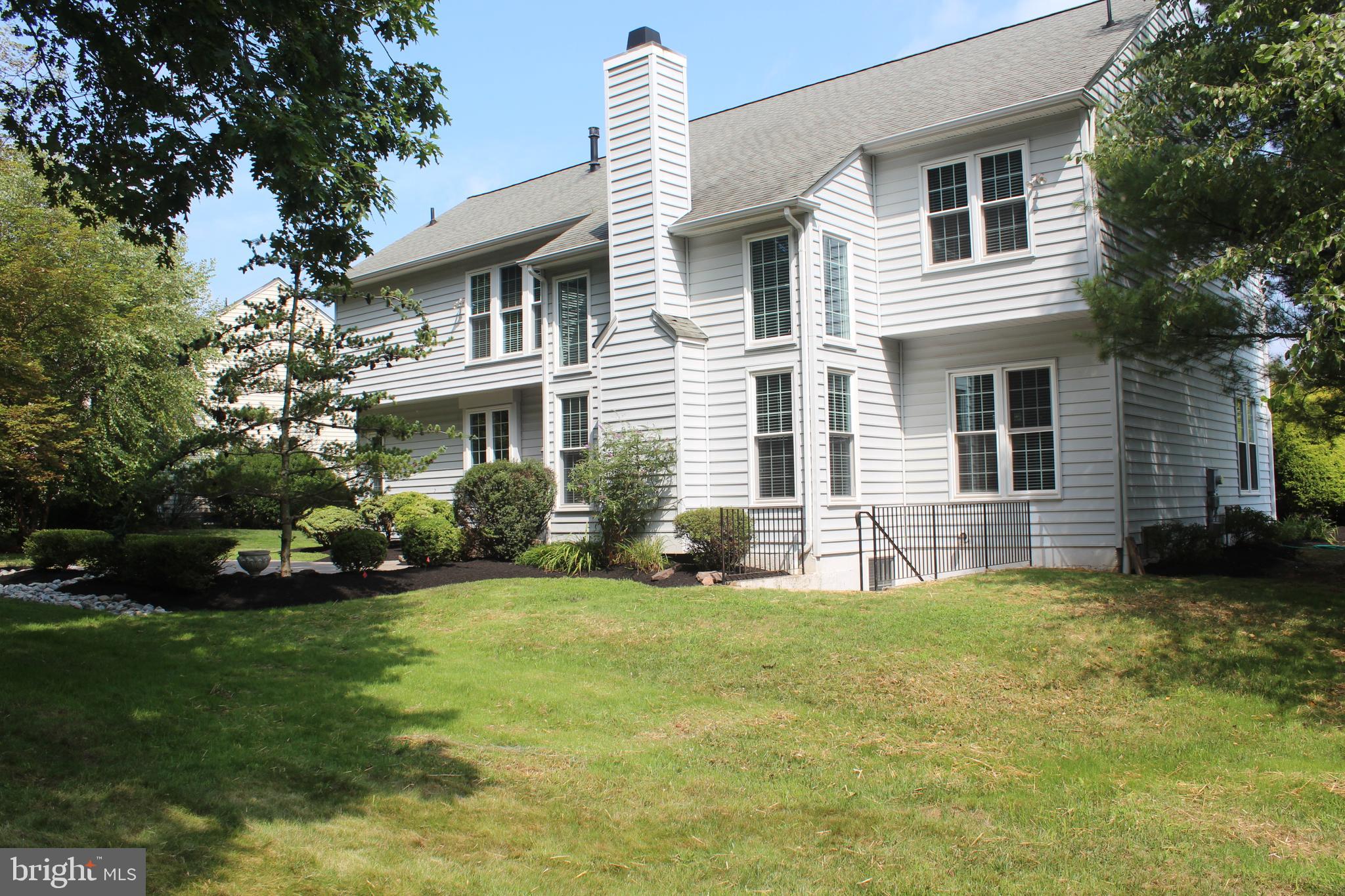 8 Eagleton Farm Road Newtown, PA 18940 - Photo 44 of 46 Exterior Back