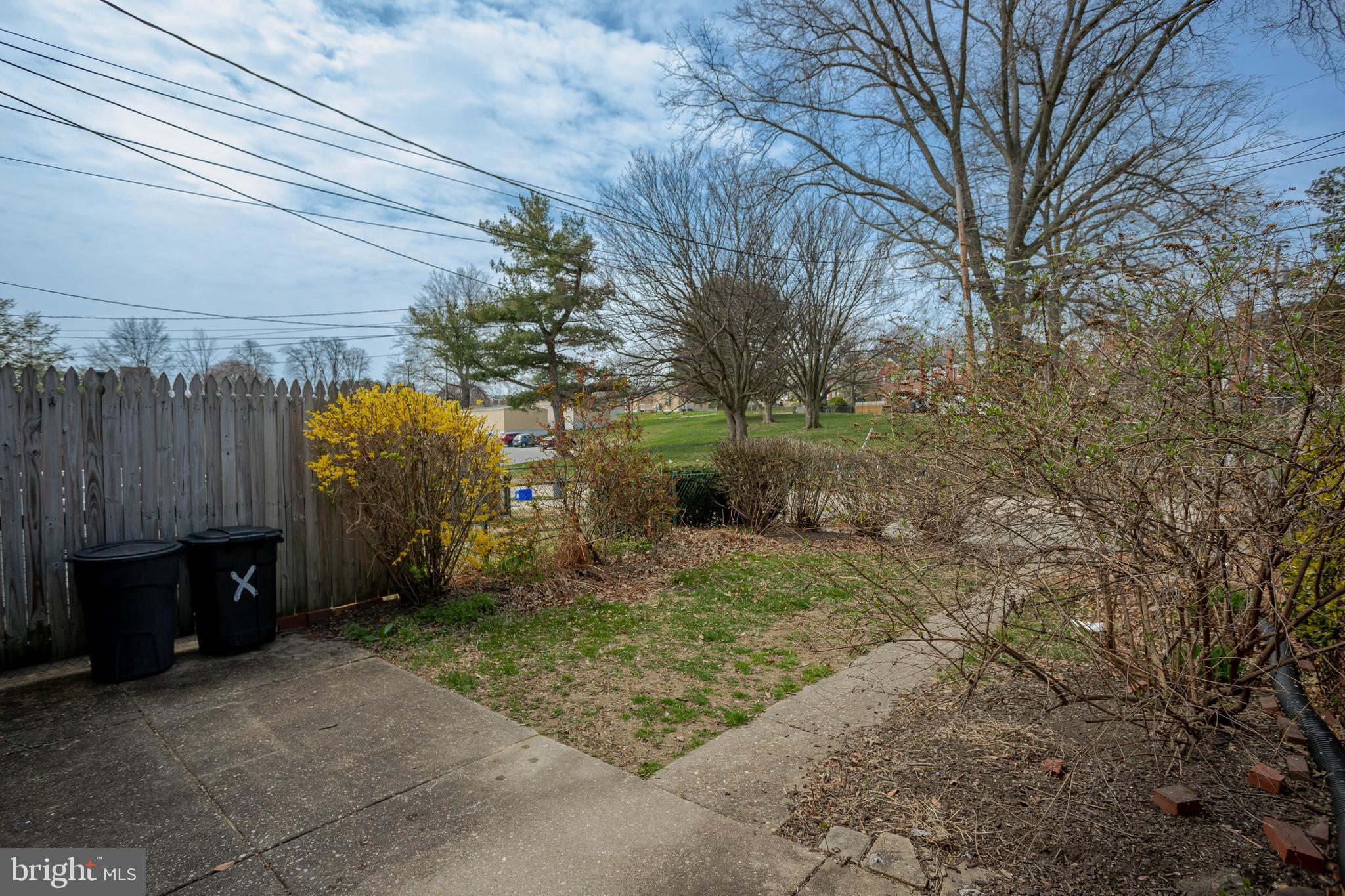 8426 Pleasant Plains Road Towson, MD 21286 - Photo 25 of 25 a view of a backyard
