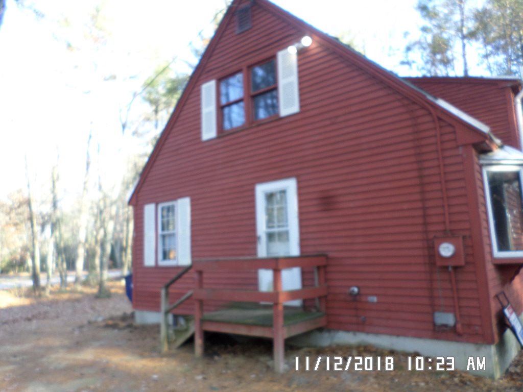 35 Governor Goodwin Road North Berwick, ME 03906 - Photo 2 of 12