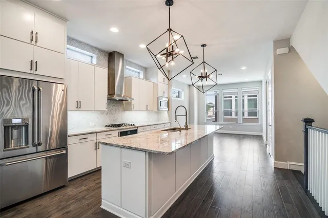 $725,000 | 4275 Boyer Place, Dallas, TX 75219