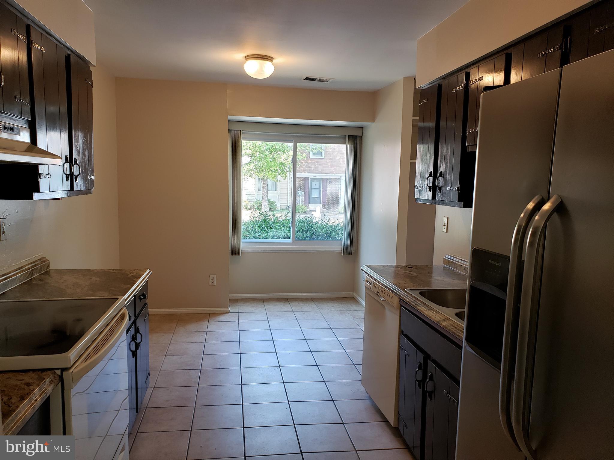 3361 Ryon Court Waldorf, MD 20601 - Photo 2 of 17 Eat-in-Kitchen