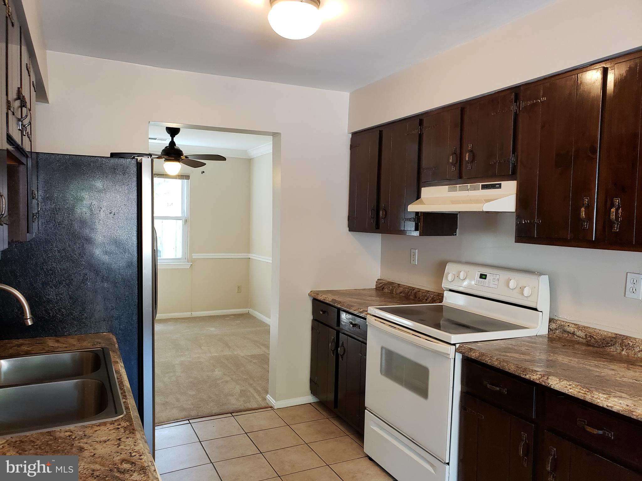 3361 Ryon Court Waldorf, MD 20601 - Photo 4 of 17 Kitchen