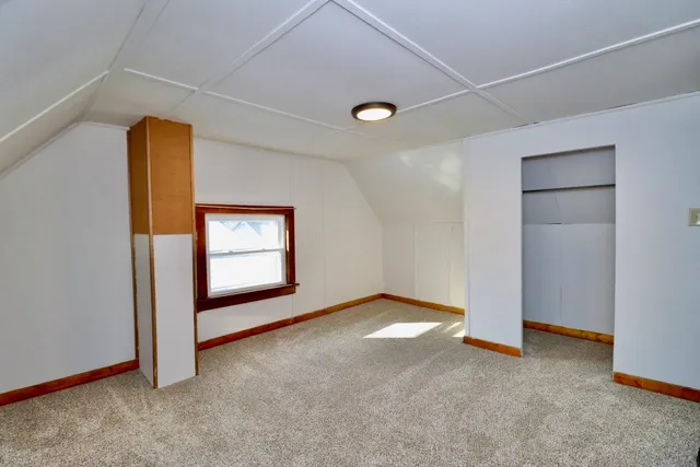 $129,990 | 1733 West Grand Avenue, Beloit, WI 53511