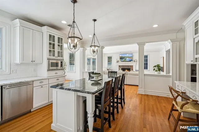 $1,899,000 | 9 Mt Vernon Road, Montclair, NJ 07043