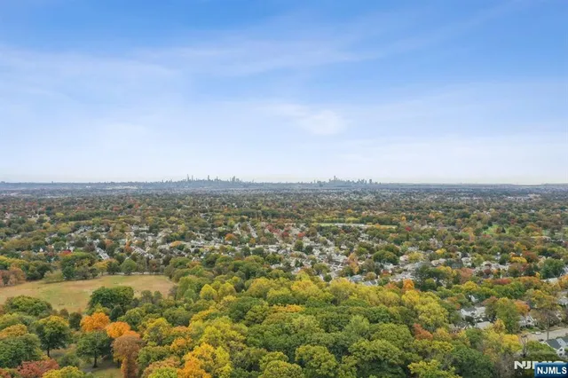 $1,899,000 | 9 Mt Vernon Road, Montclair, NJ 07043