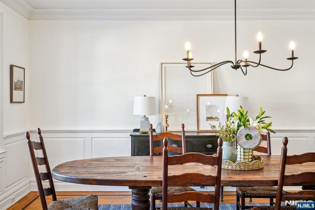 9 Mt Vernon Road Montclair, NJ 07043 - Photo 6 of 46 a view of a dining room with furniture