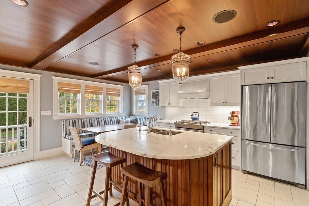 34 Flint Street Marblehead, MA 01945 - Photo 12 of 42