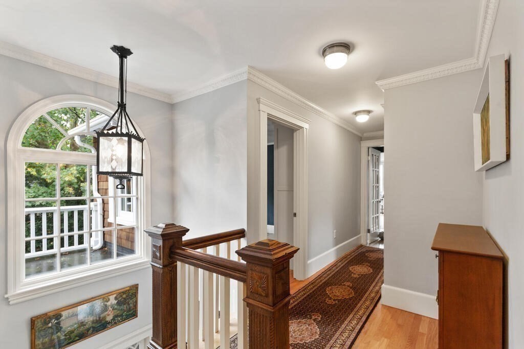 34 Flint Street Marblehead, MA 01945 - Photo 18 of 42