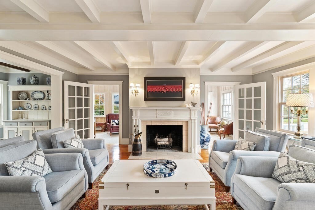 34 Flint Street Marblehead, MA 01945 - Photo 5 of 42