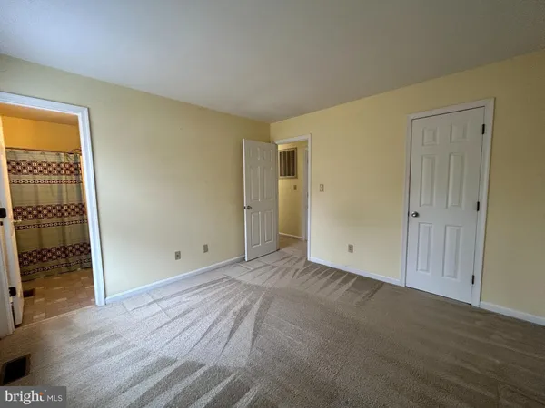 $2,000 | 217 Mimosa Avenue, Colonial Beach, VA 22443