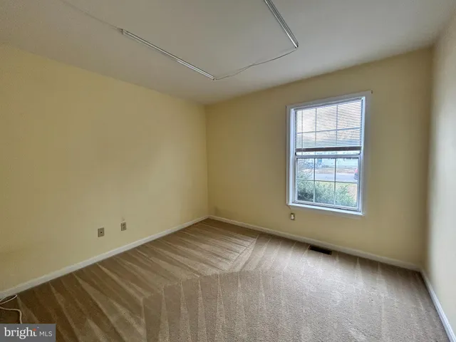 $2,000 | 217 Mimosa Avenue, Colonial Beach, VA 22443