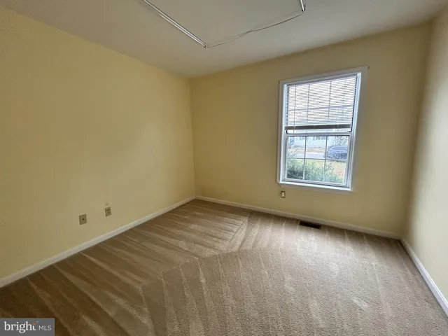 $2,000 | 217 Mimosa Avenue, Colonial Beach, VA 22443