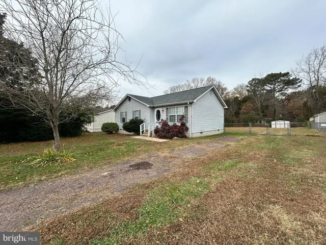 $2,000 | 217 Mimosa Avenue, Colonial Beach, VA 22443
