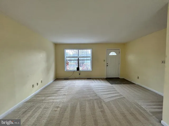 $2,000 | 217 Mimosa Avenue, Colonial Beach, VA 22443