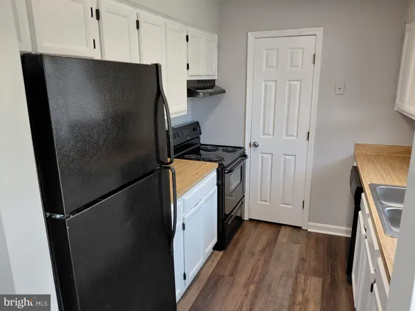 $1,895 | 217 Mimosa Avenue, Colonial Beach, VA 22443