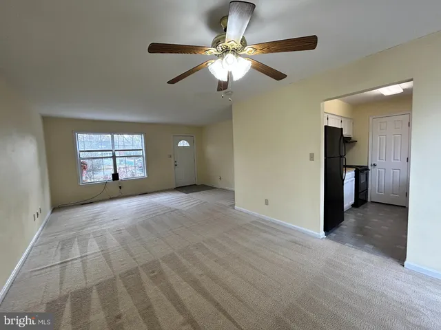 $2,000 | 217 Mimosa Avenue, Colonial Beach, VA 22443